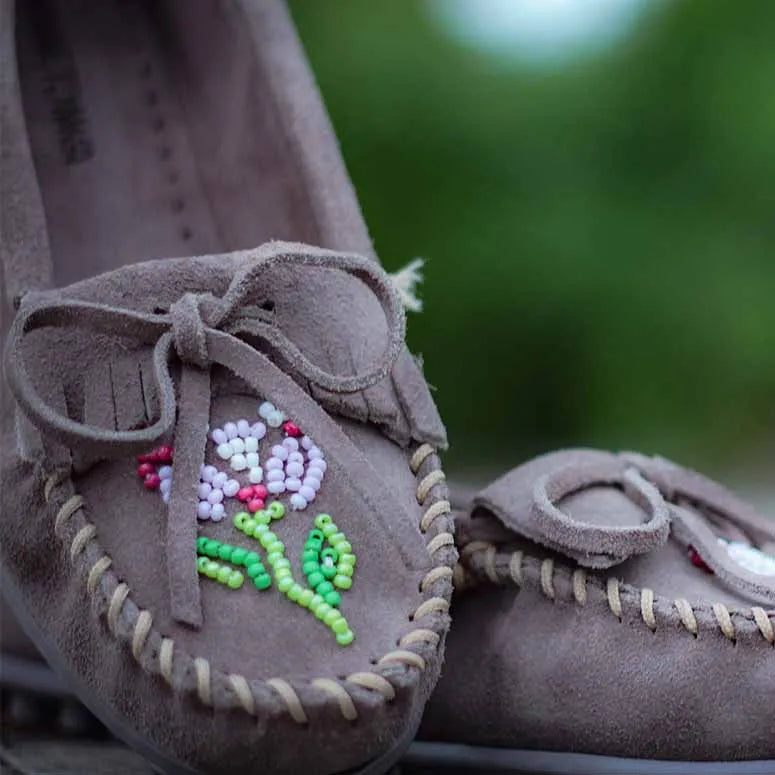Women's Ziigwan Waabigwan Hardsole