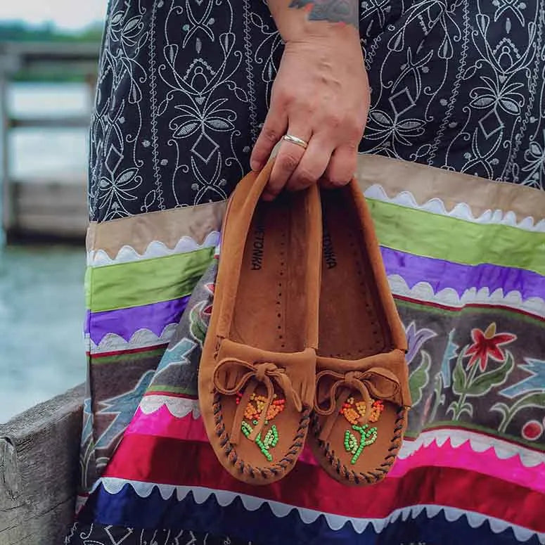 Women's Ziigwan Waabigwan Hardsole