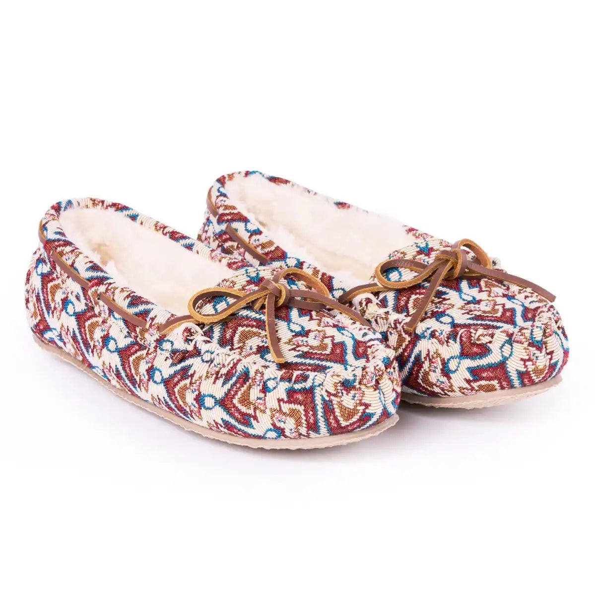 Women's Minookamii Cally