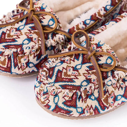 Women's Minookamii Cally