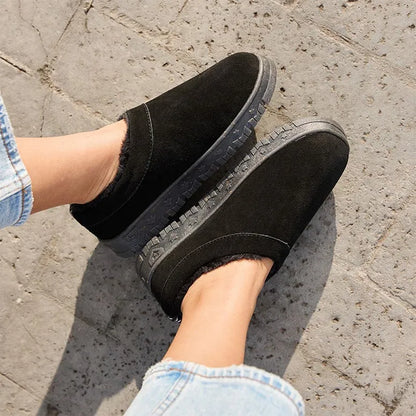 Women's Neva